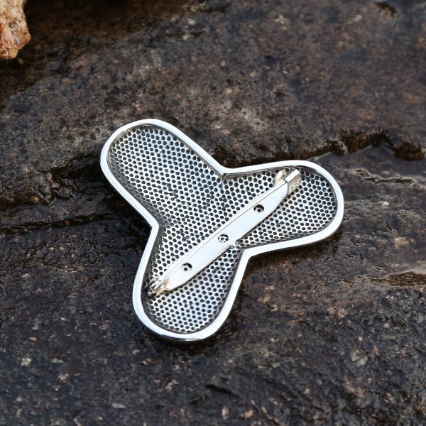 Drengir Brooch