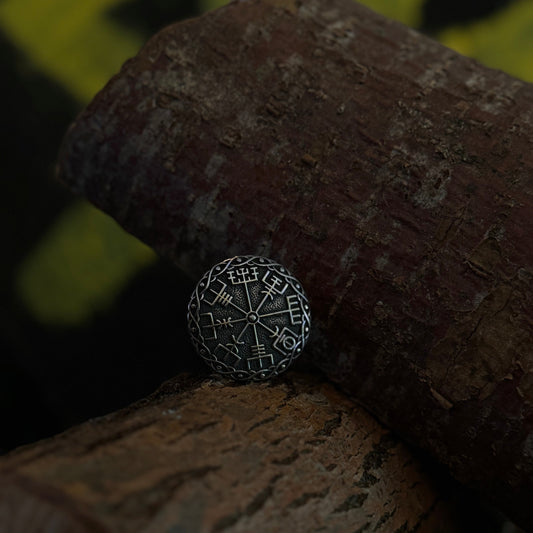 Vegvisir Brooch