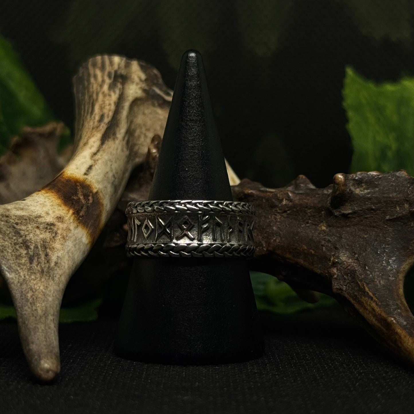 Rune Ring by RavenRitual – stainless steel ring engraved with Norse runes